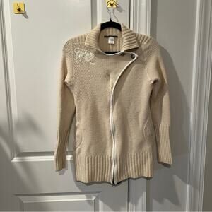 Parasuco LambsWool Cream Cardigan with Embroidered Accents